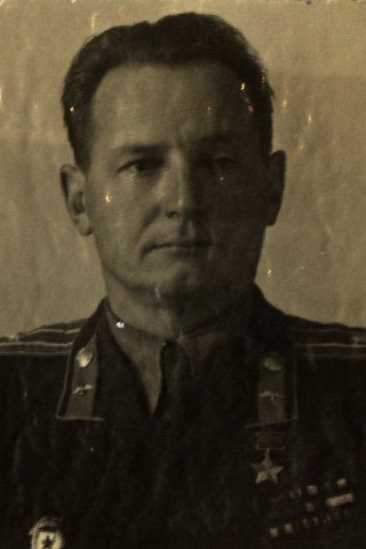 Таряник|Торяник Григорий Аверьянович