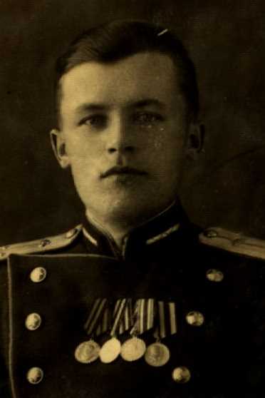 Ларионов Евгений Александрович