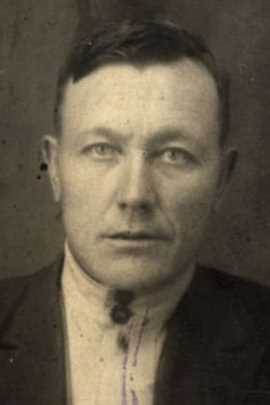 Назаров Петр Евстафьевич|Евтифеевич|Евтихьевич