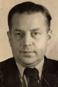 Твердохлебов Николай Евгеньевич