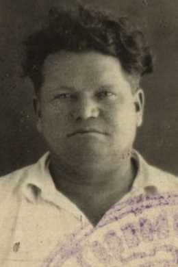 Сизиков Петр Евстигнеевич