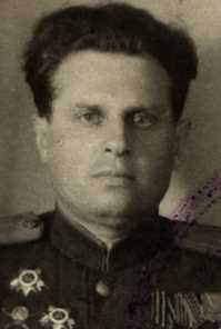 Коломиец Максим Федорович