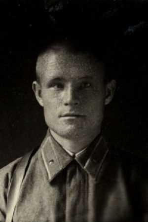 Петров Андрей Петрович