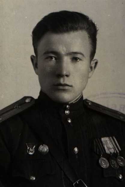 Петров Виктор Михаилович (Михайлович)