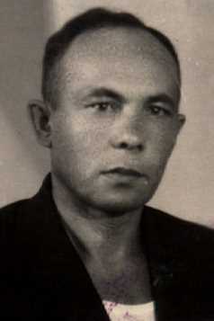 Канев Денис Кузьмич