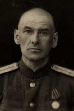 Комиссаров Александр Иванович