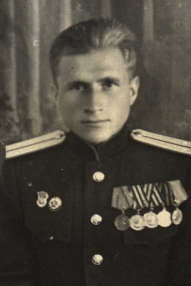 Ковряков Вениамин Александрович