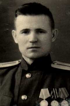 Антипин Леомид Петрович