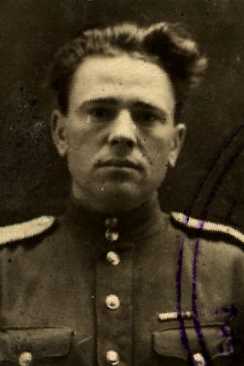 Фролов Петр Дмитриевич