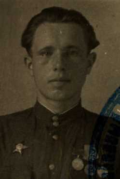 Леонов Виктор Иванович