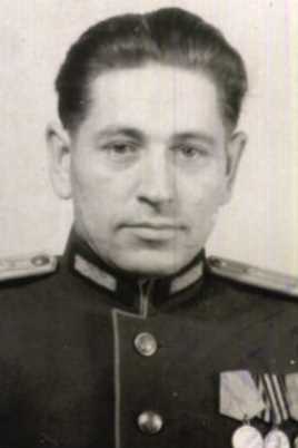Серяпин Александр Дмитриевич