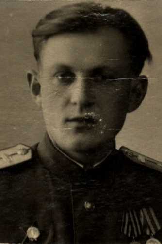 Журин Юрий Леонидович