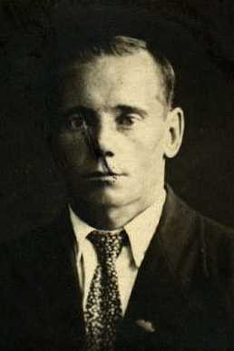 Яблоков Владимир Михайлович