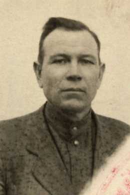Комиссаров Владимир Петрович
