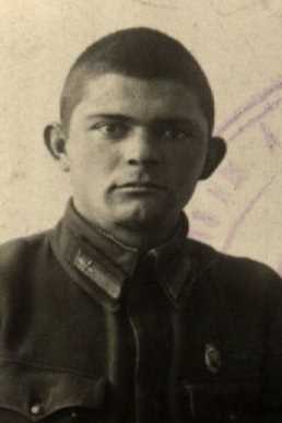 Овчинников Николай Дмитриевич