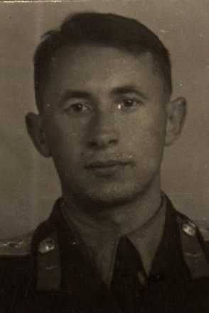 Ломакин Иван Павлович