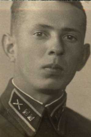 Абрамов Валентин Михайлович